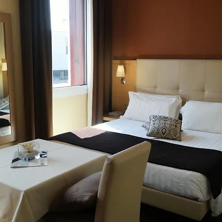 Hotel Vittoria 4*