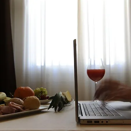 维多利亚酒店 4* 鲁巴诺