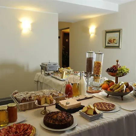 维多利亚酒店 鲁巴诺