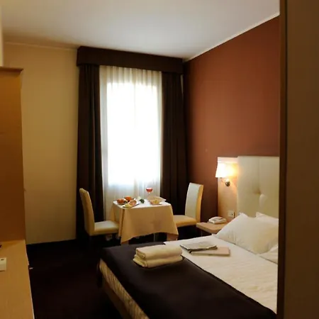 Hotel Vittoria Rubano