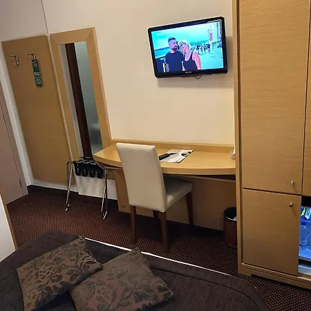 酒店 维多利亚酒店