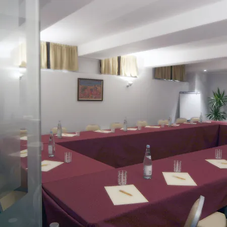 Vittoria 4*
