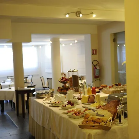 维多利亚酒店 鲁巴诺